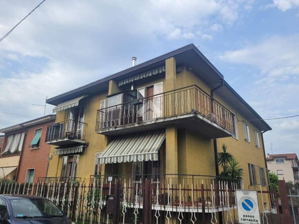 appartamento in affitto a Verona in zona Borgo Roma
