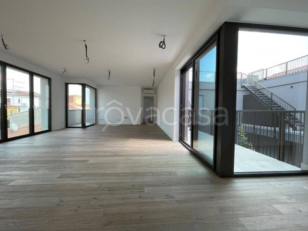 appartamento in affitto a Verona in zona Centro Storico