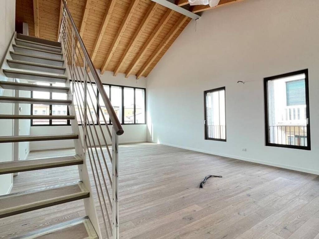 appartamento in affitto a Verona in zona Cittadella