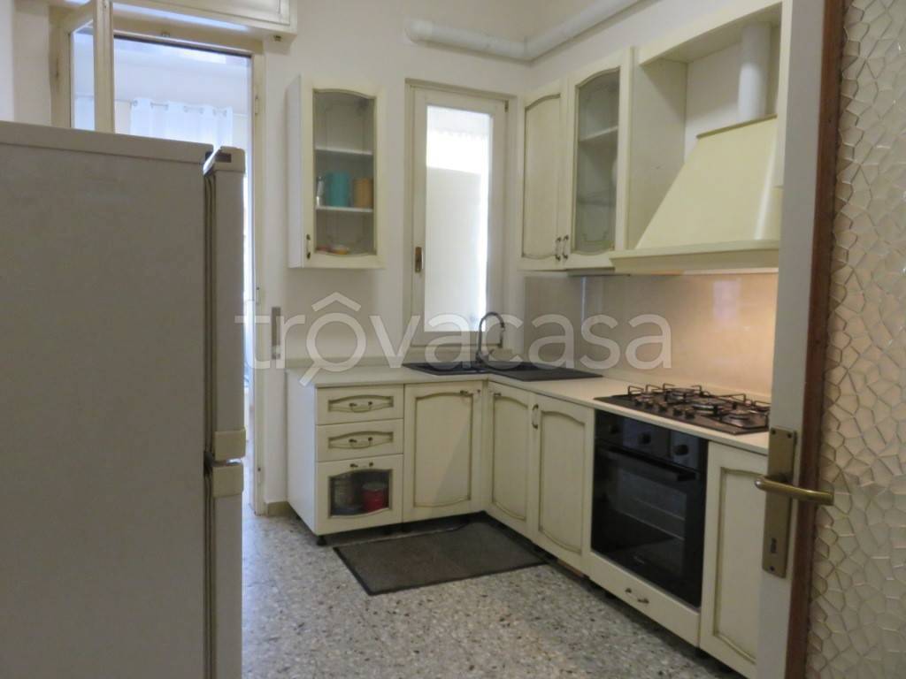 appartamento in affitto a Verona in zona Borgo Roma