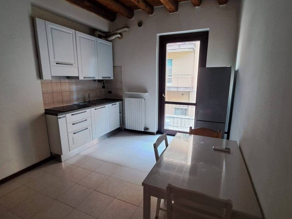 appartamento in affitto a Verona in zona Borgo Roma