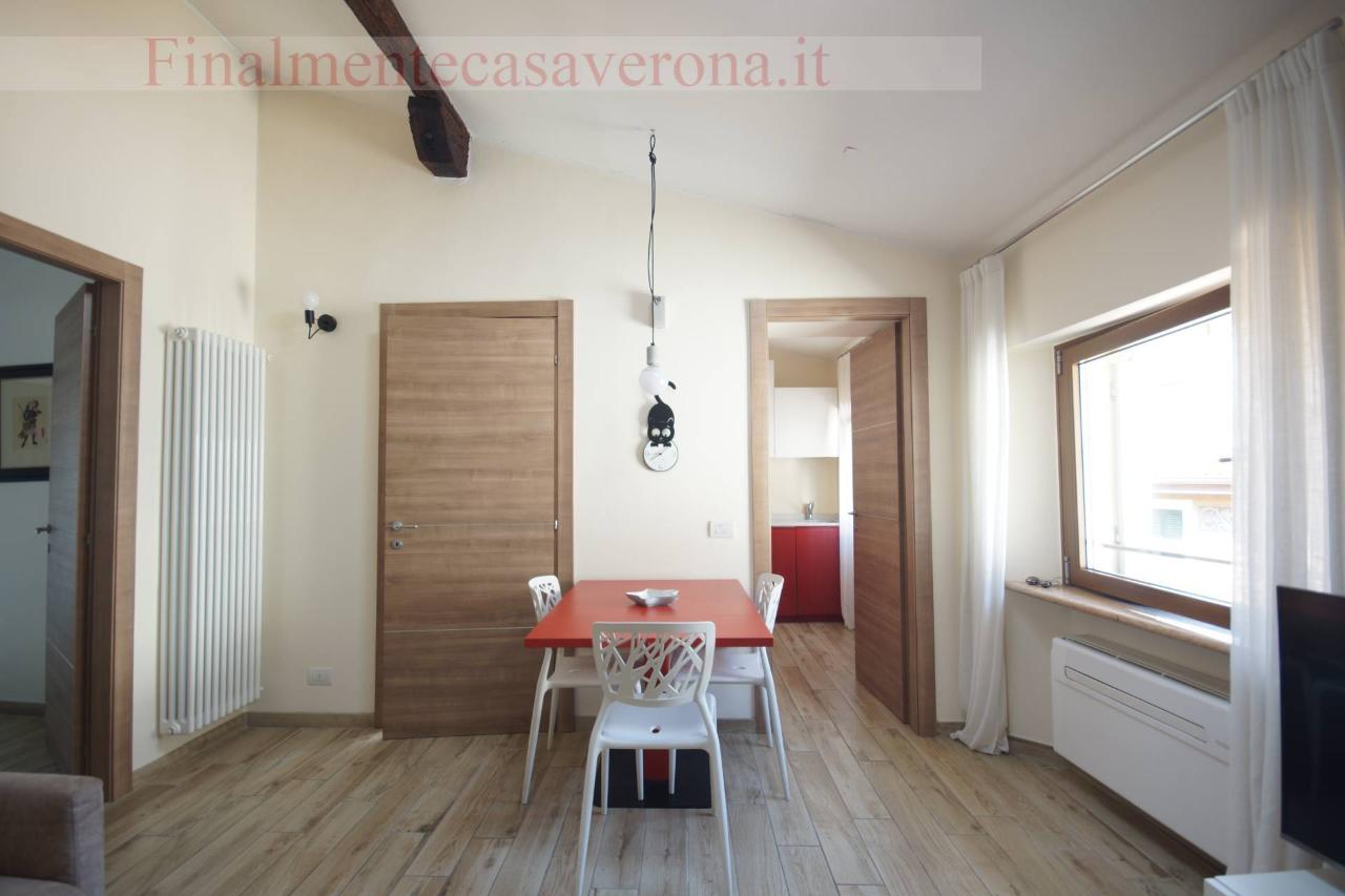 appartamento in affitto a Verona in zona Centro Storico