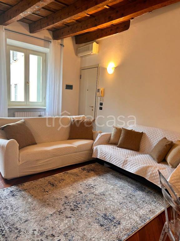 appartamento in affitto a Verona in zona Centro Storico