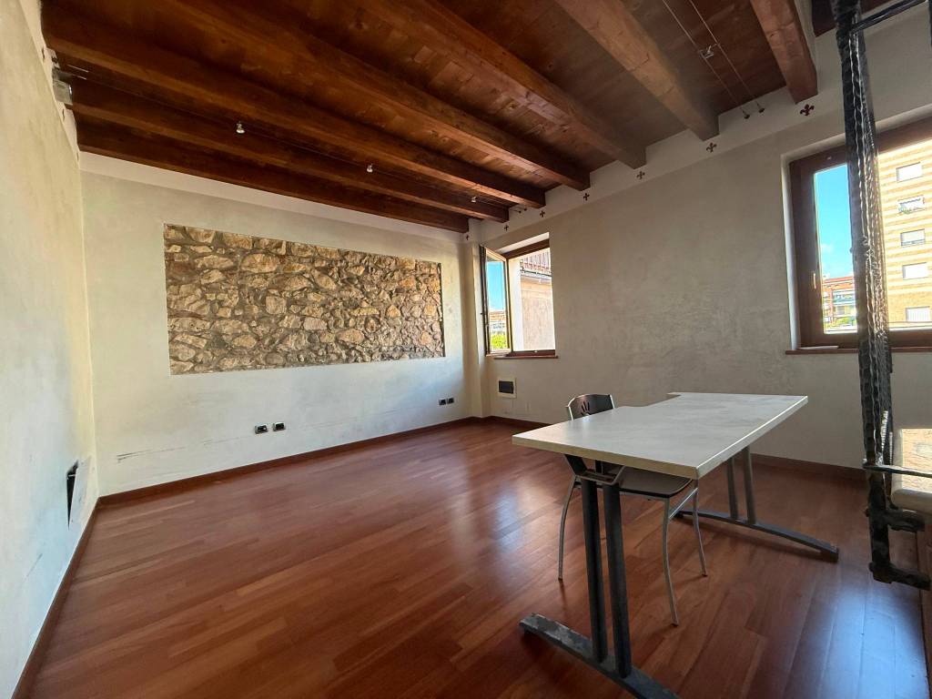 appartamento in affitto a Verona in zona Borgo Venezia / Borgo Trieste