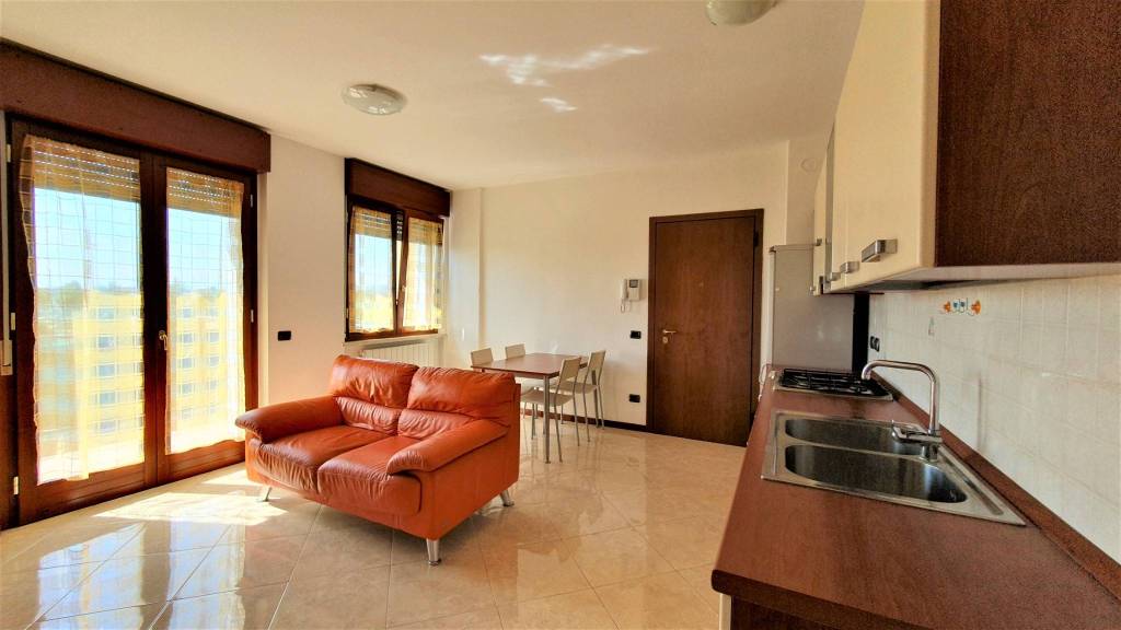 appartamento in affitto a Verona in zona Borgo Roma