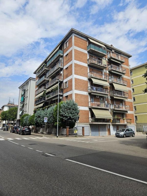 appartamento in affitto a Verona in zona Santa Lucia