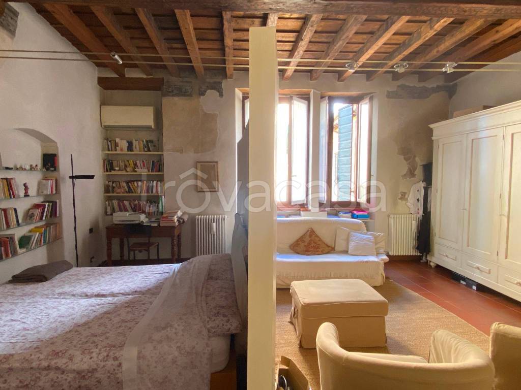 appartamento in affitto a Verona in zona Centro Storico