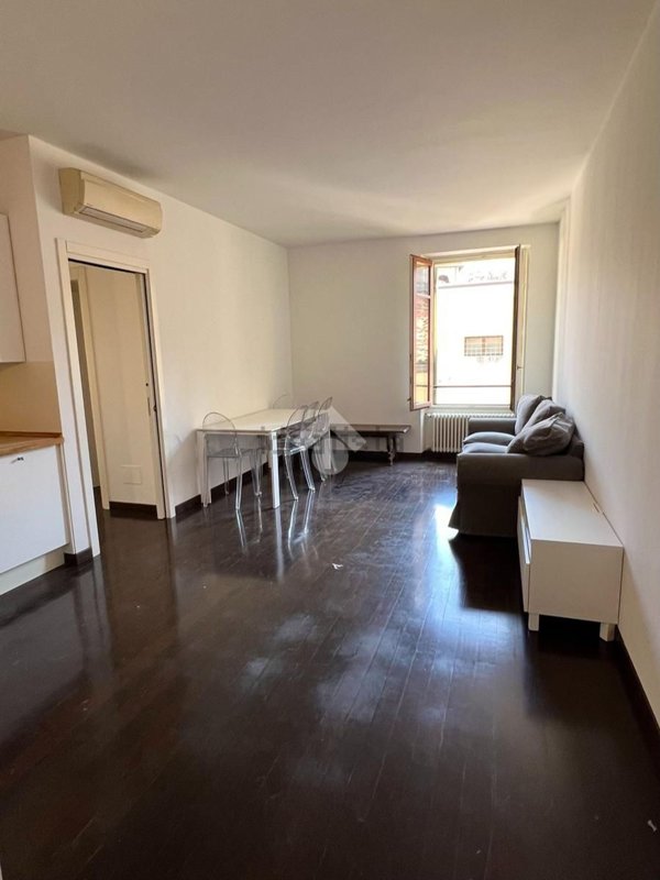 appartamento in affitto a Verona in zona Centro Storico