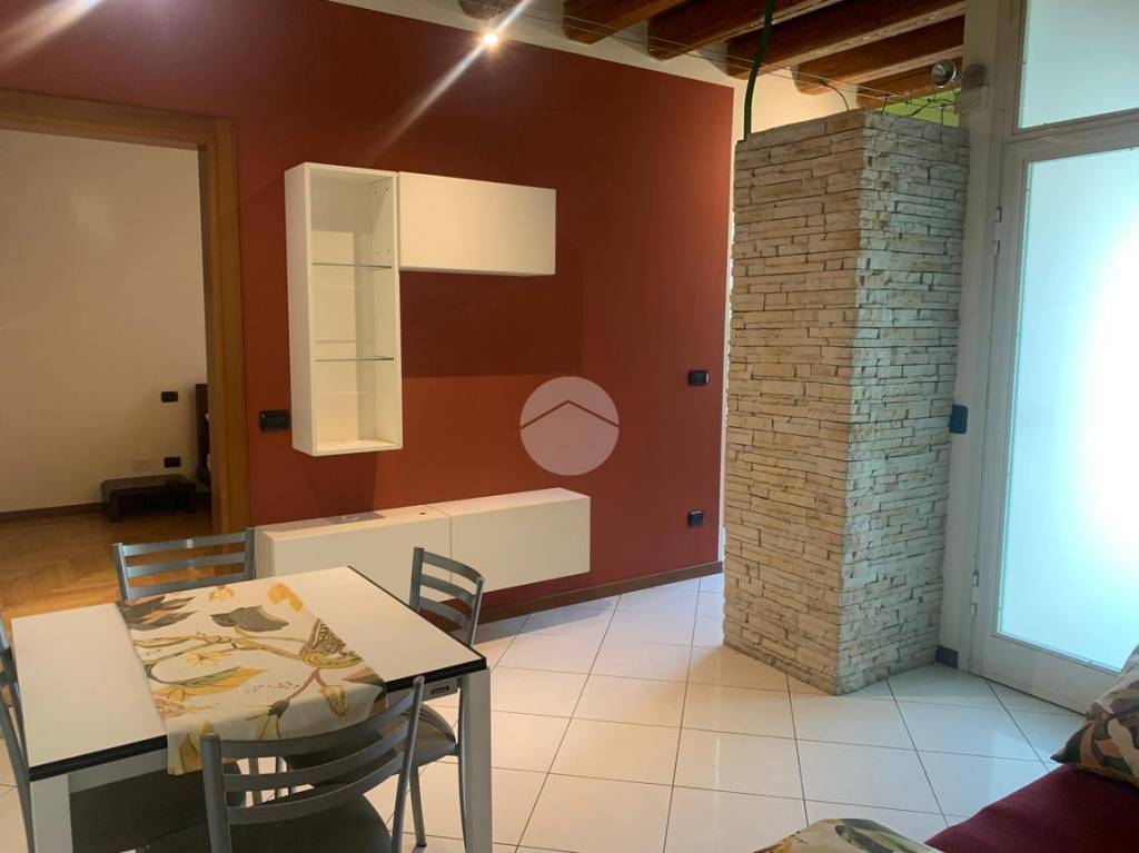 appartamento in affitto a Verona in zona Veronetta