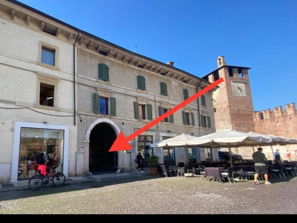 appartamento in affitto a Verona in zona Centro Storico