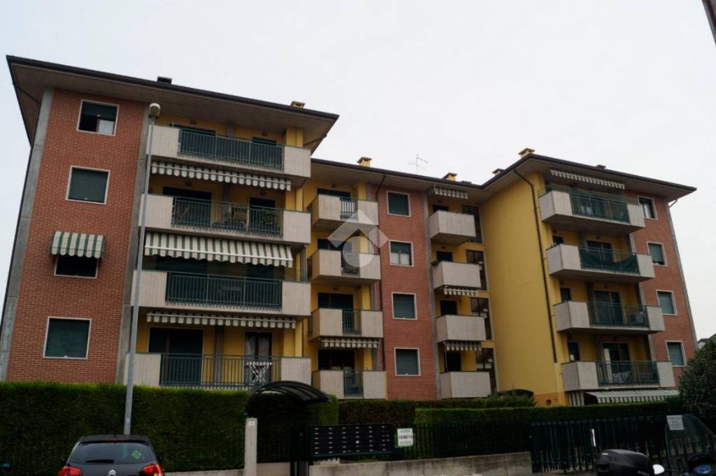 appartamento in affitto a Verona in zona Borgo Roma
