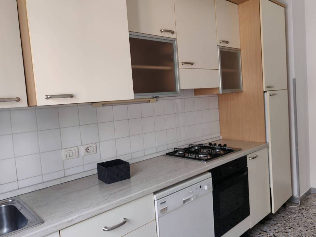 appartamento in affitto a Verona in zona Valdonega