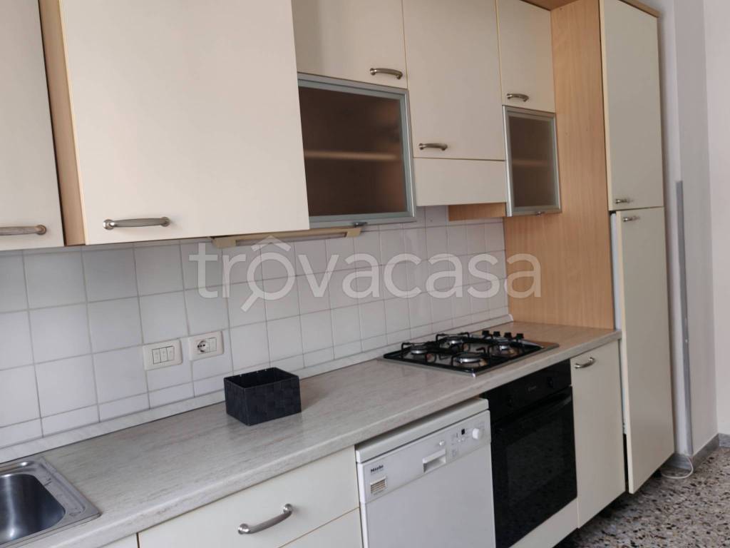 appartamento in affitto a Verona in zona Valdonega