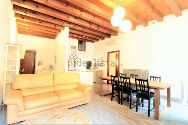 appartamento in affitto a Verona in zona Veronetta