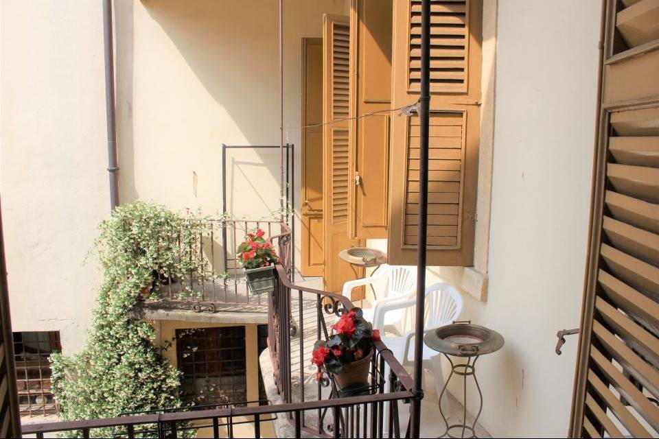 appartamento in affitto a Verona in zona Centro Storico