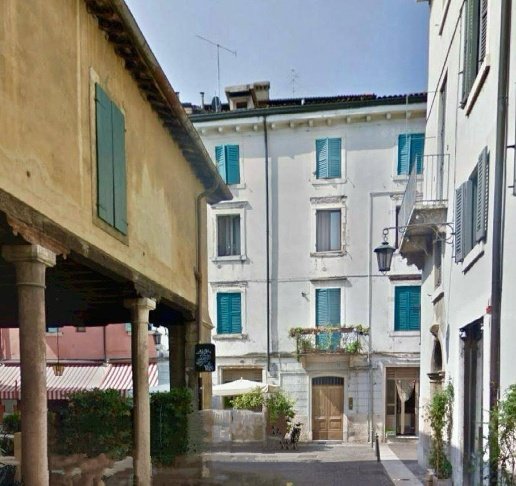 appartamento in affitto a Verona in zona Centro Storico