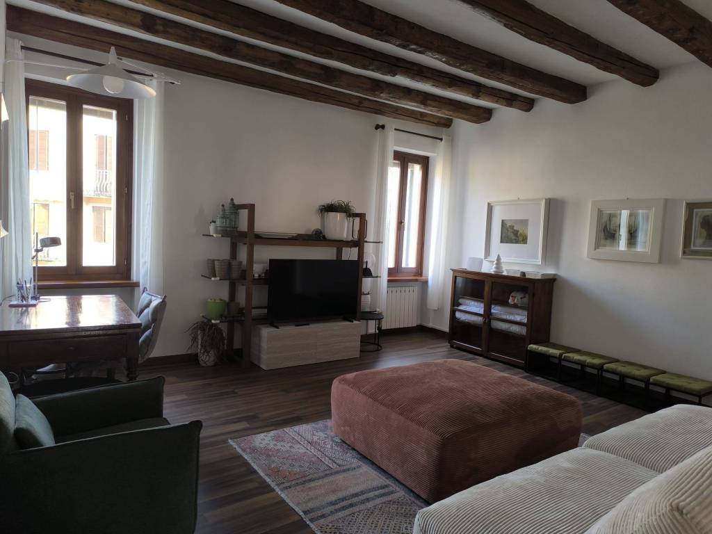 appartamento in affitto a Verona in zona Centro Storico