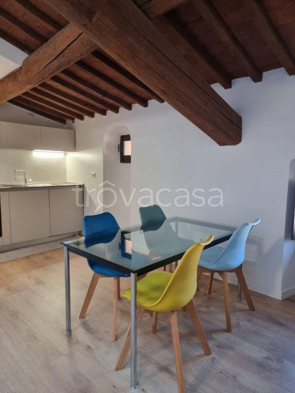 appartamento in affitto a Verona in zona Cittadella