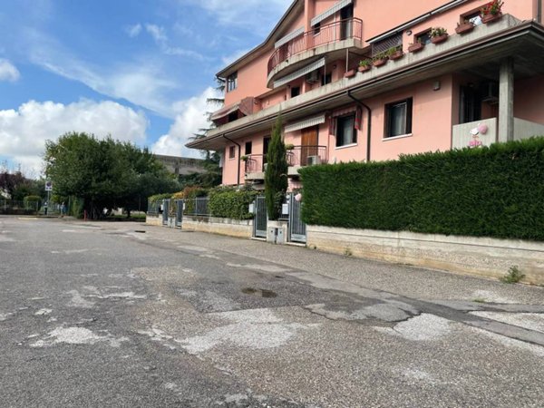appartamento in affitto a Verona in zona Cadidavid