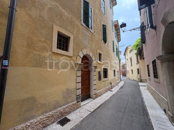 appartamento in affitto a Verona in zona Centro Storico