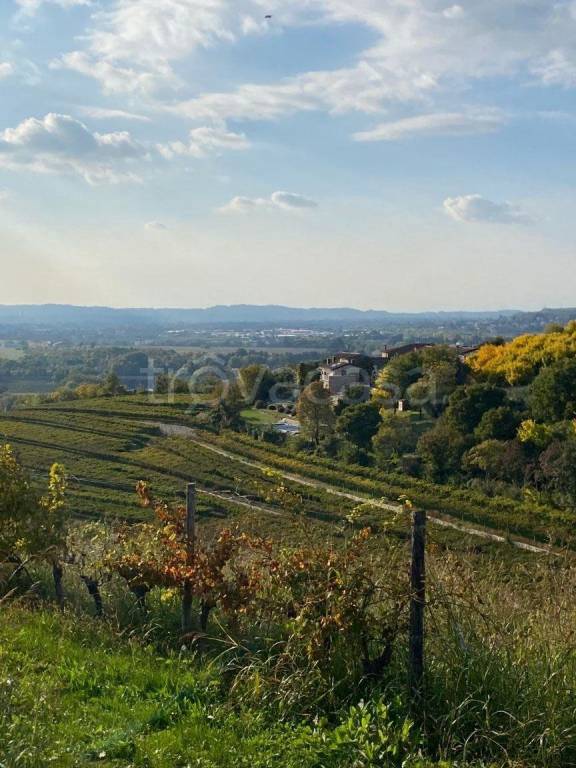 appartamento in affitto a Verona in zona Parona di Valpolicella
