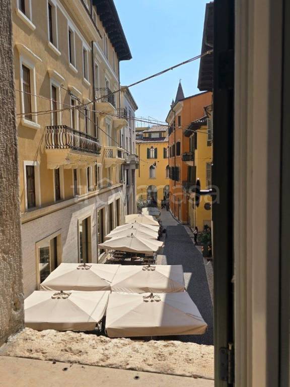 appartamento in affitto a Verona in zona Centro Storico
