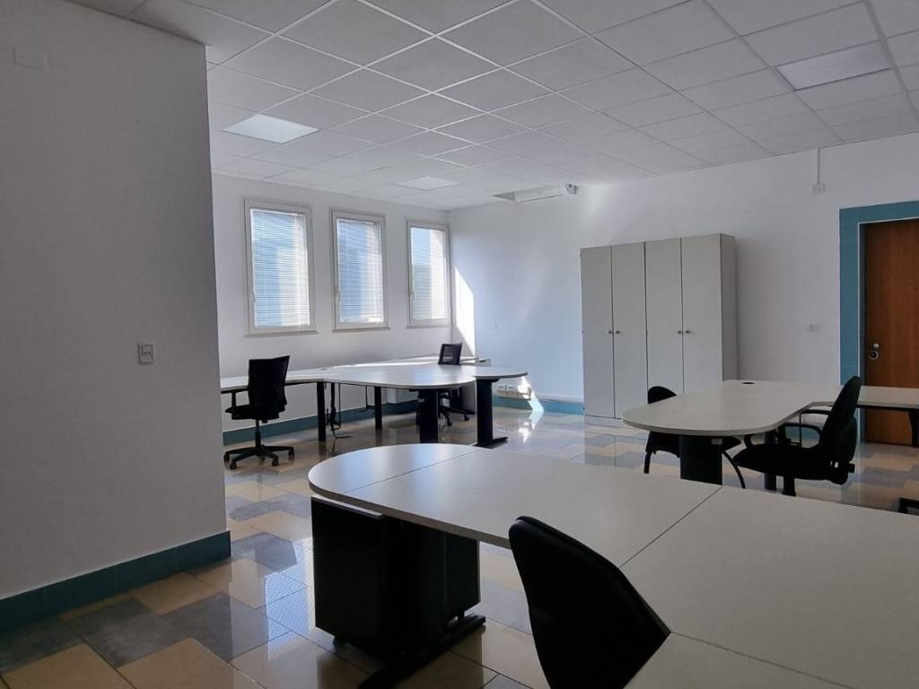 ufficio in affitto a Verona in zona Borgo Roma