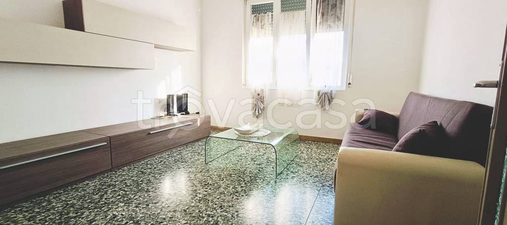 appartamento in affitto a Verona in zona Borgo Roma