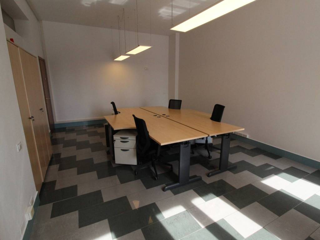 ufficio in affitto a Verona in zona Borgo Roma