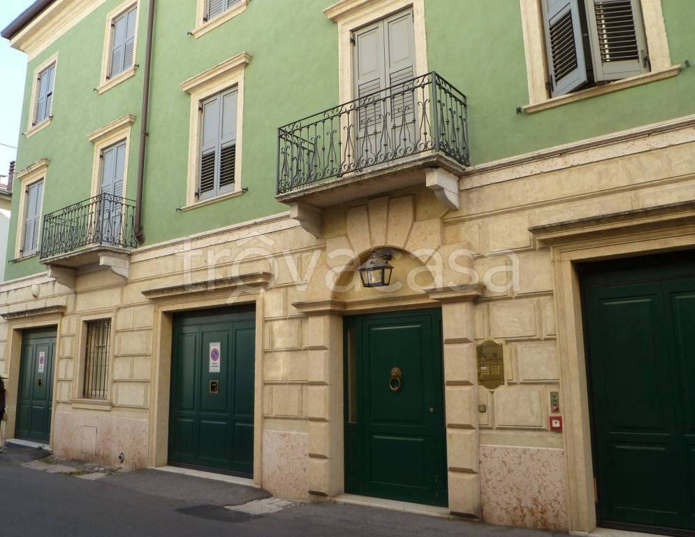 appartamento in affitto a Verona