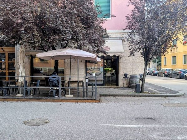 negozio in affitto a Verona in zona Borgo Trento