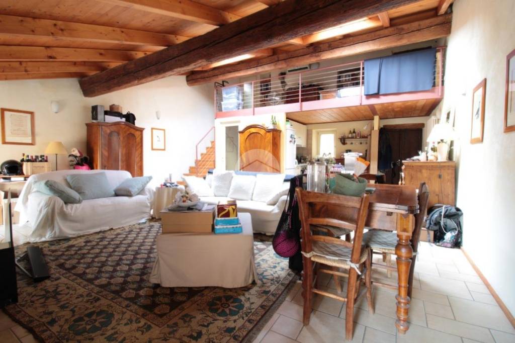 appartamento in affitto a Verona in zona Veronetta