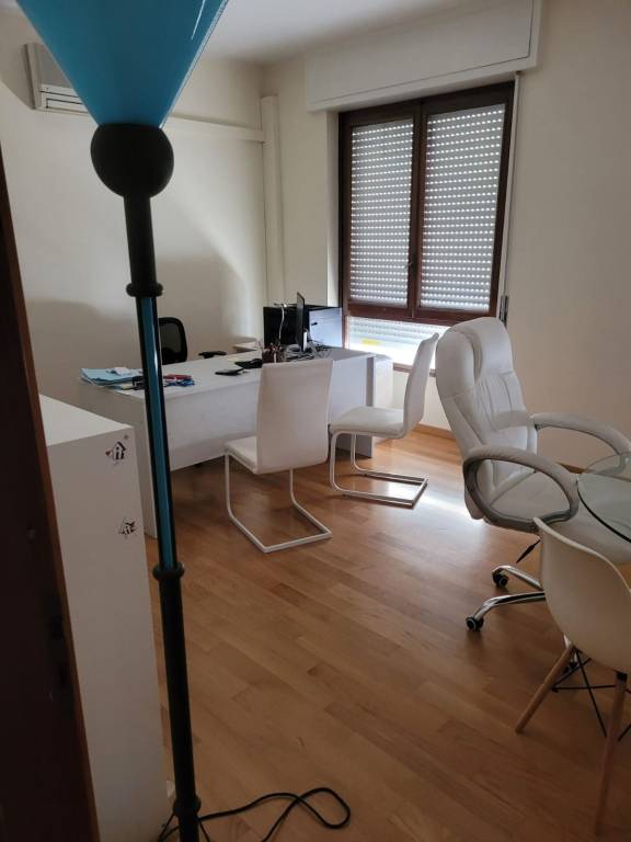 ufficio in affitto a Verona in zona Cittadella