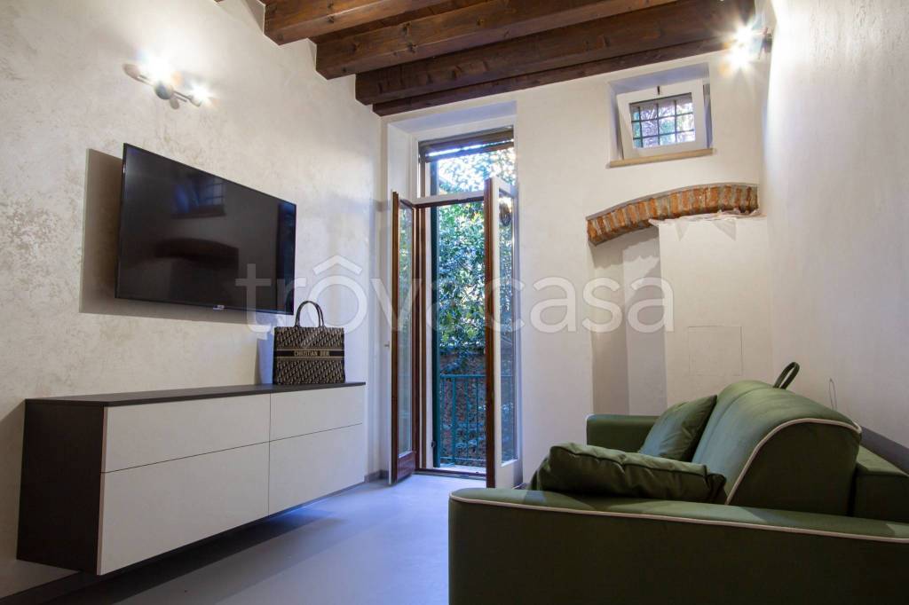 appartamento in affitto a Verona in zona Veronetta