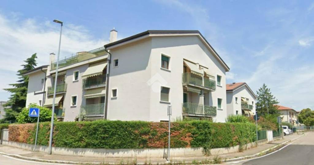 appartamento in affitto a Verona in zona Borgo Roma