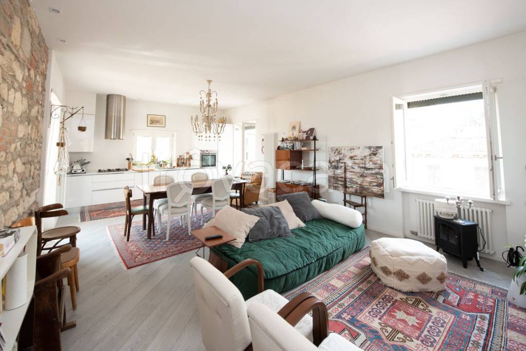 appartamento in affitto a Verona in zona Veronetta