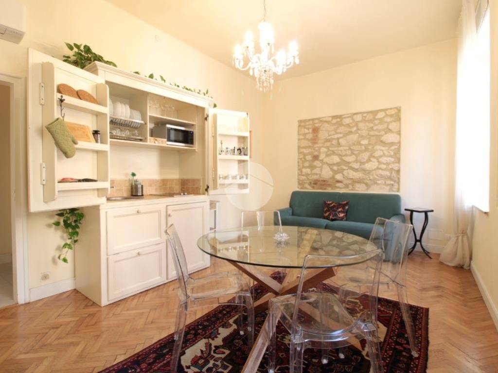 appartamento in affitto a Verona in zona Veronetta