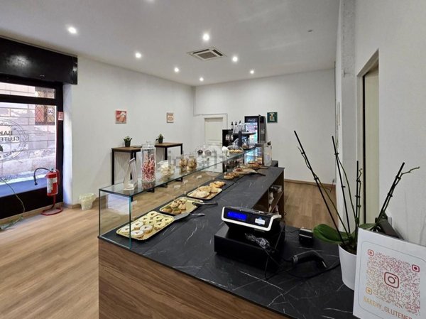 negozio in affitto a Verona in zona Centro Storico