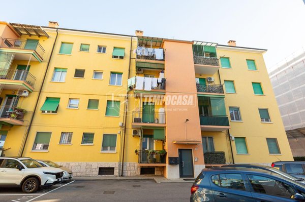 negozio in affitto a Verona in zona Borgo Milano