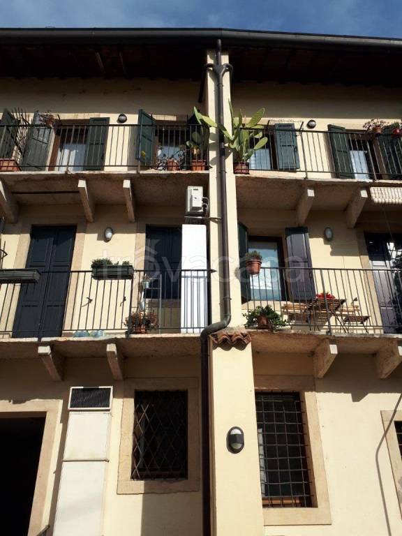 appartamento in affitto a Verona in zona Veronetta