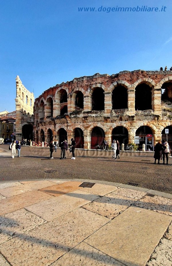 appartamento in affitto a Verona in zona Centro Storico