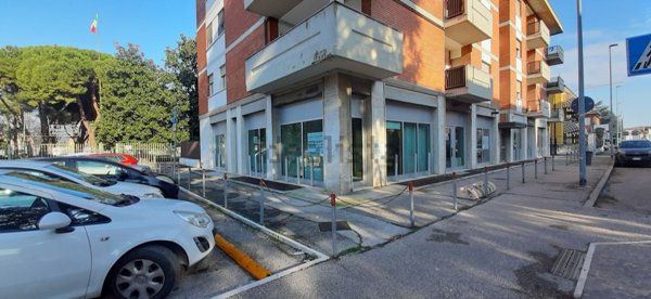 ufficio in affitto a Verona in zona Golosine