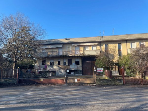 capannone in affitto a Verona in zona San Massimo all'Adige