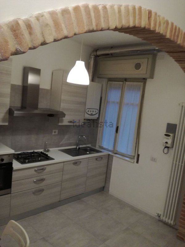 appartamento in affitto a Verona in zona Veronetta