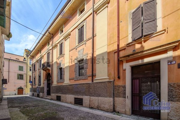 ufficio in affitto a Verona in zona Centro Storico