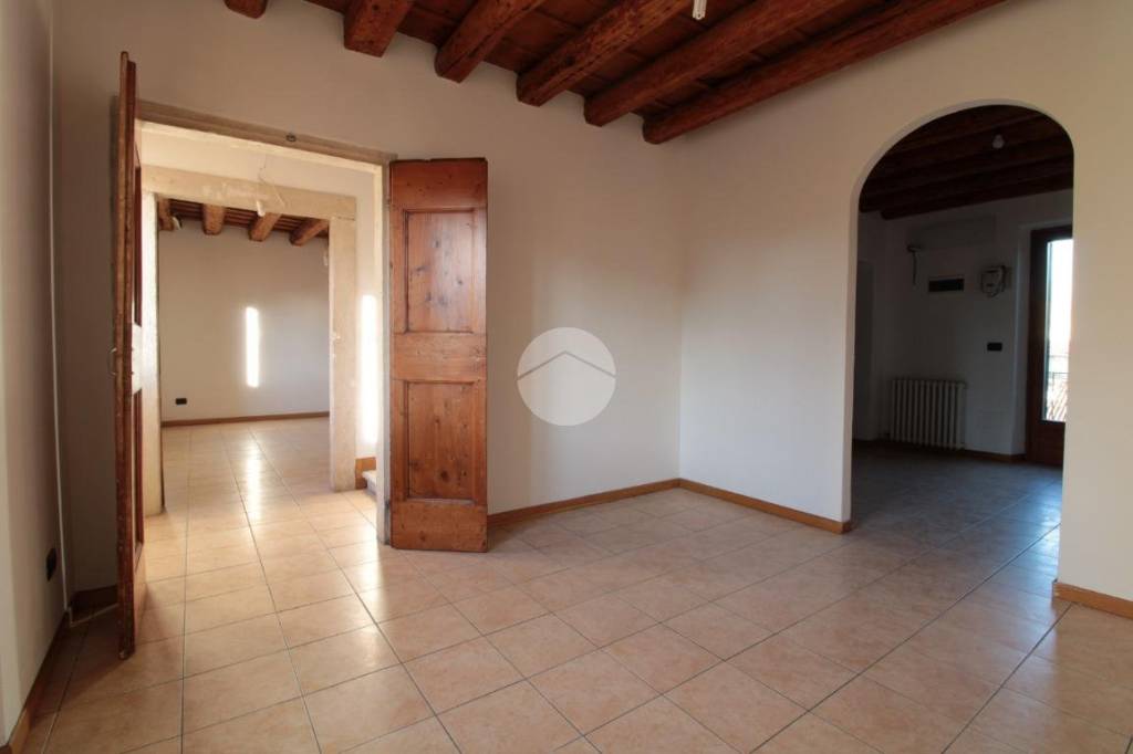 appartamento in affitto a Verona in zona Veronetta