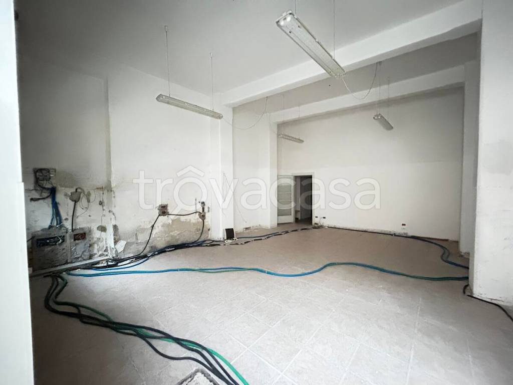 negozio in affitto a Verona in zona Veronetta