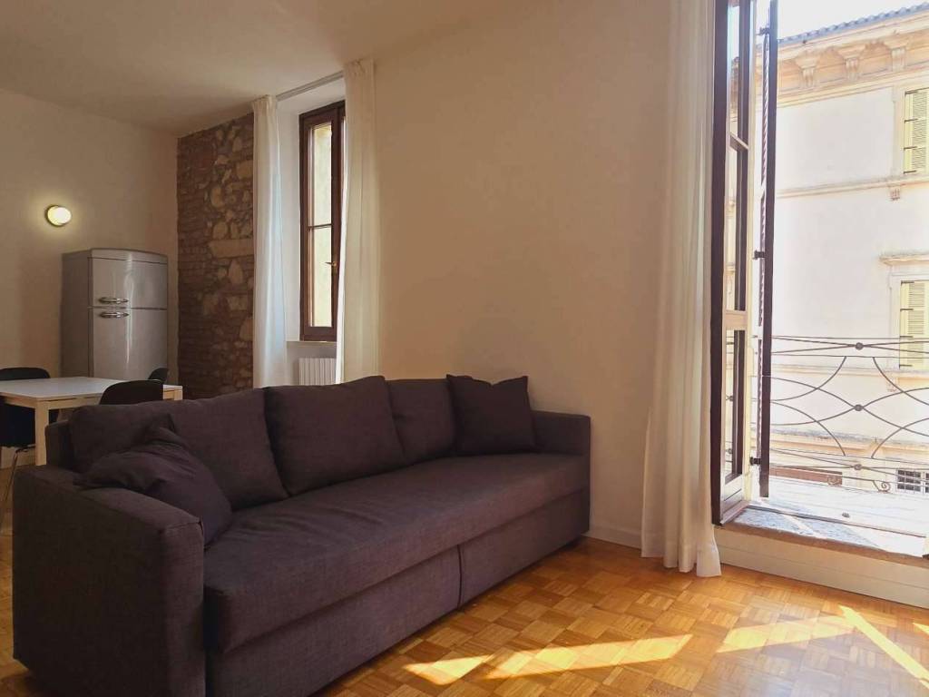 appartamento in affitto a Verona