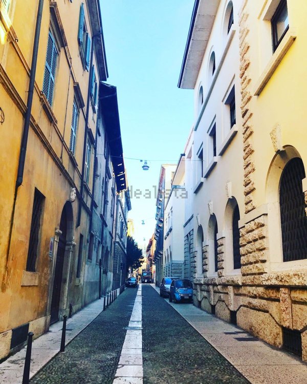 appartamento in affitto a Verona in zona Centro Storico