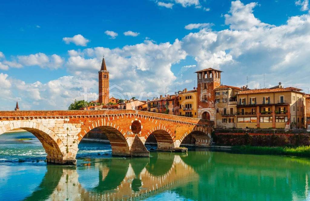 appartamento in affitto a Verona in zona Centro Storico